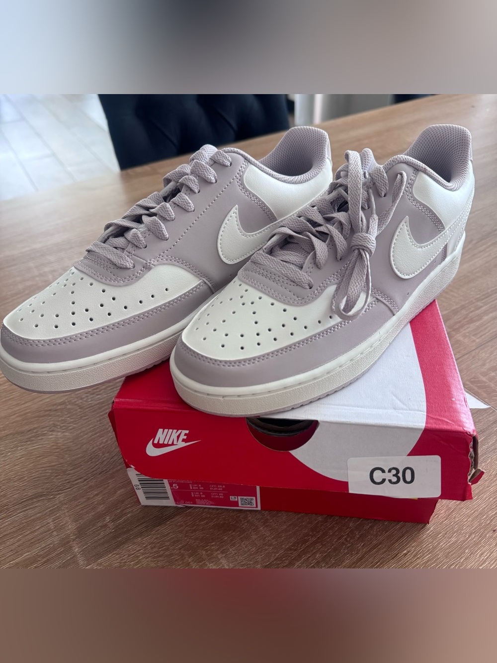 Nike Woman’s Court Low Sneakers size 8.5